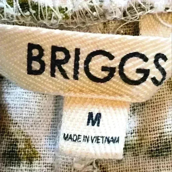 Briggs Women's Linen Blend Tropical Pull-on Shorts |® Size Medium - Picture 3 of 4